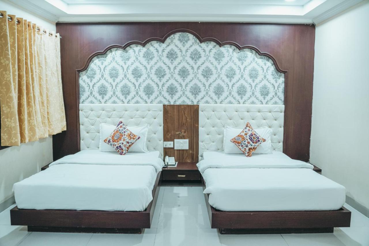 Hide-In Udaipur - A Lake View Boutique Hotel エクステリア 写真