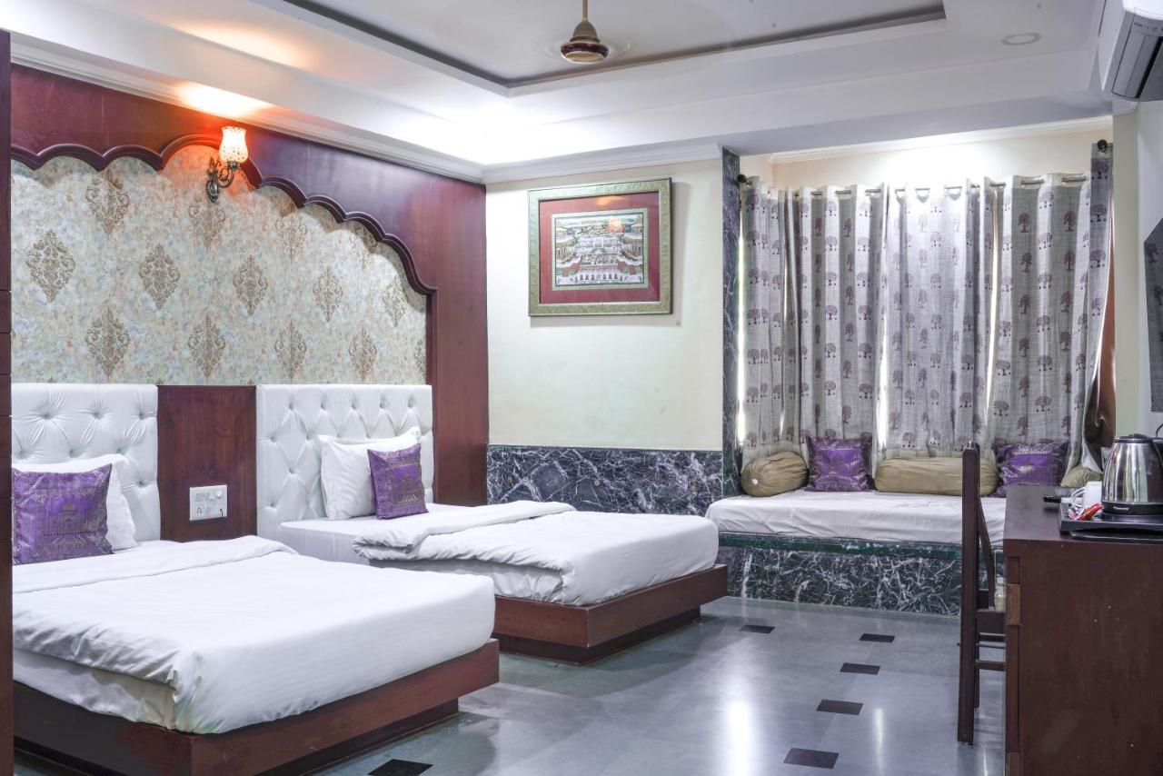 Hide-In Udaipur - A Lake View Boutique Hotel エクステリア 写真